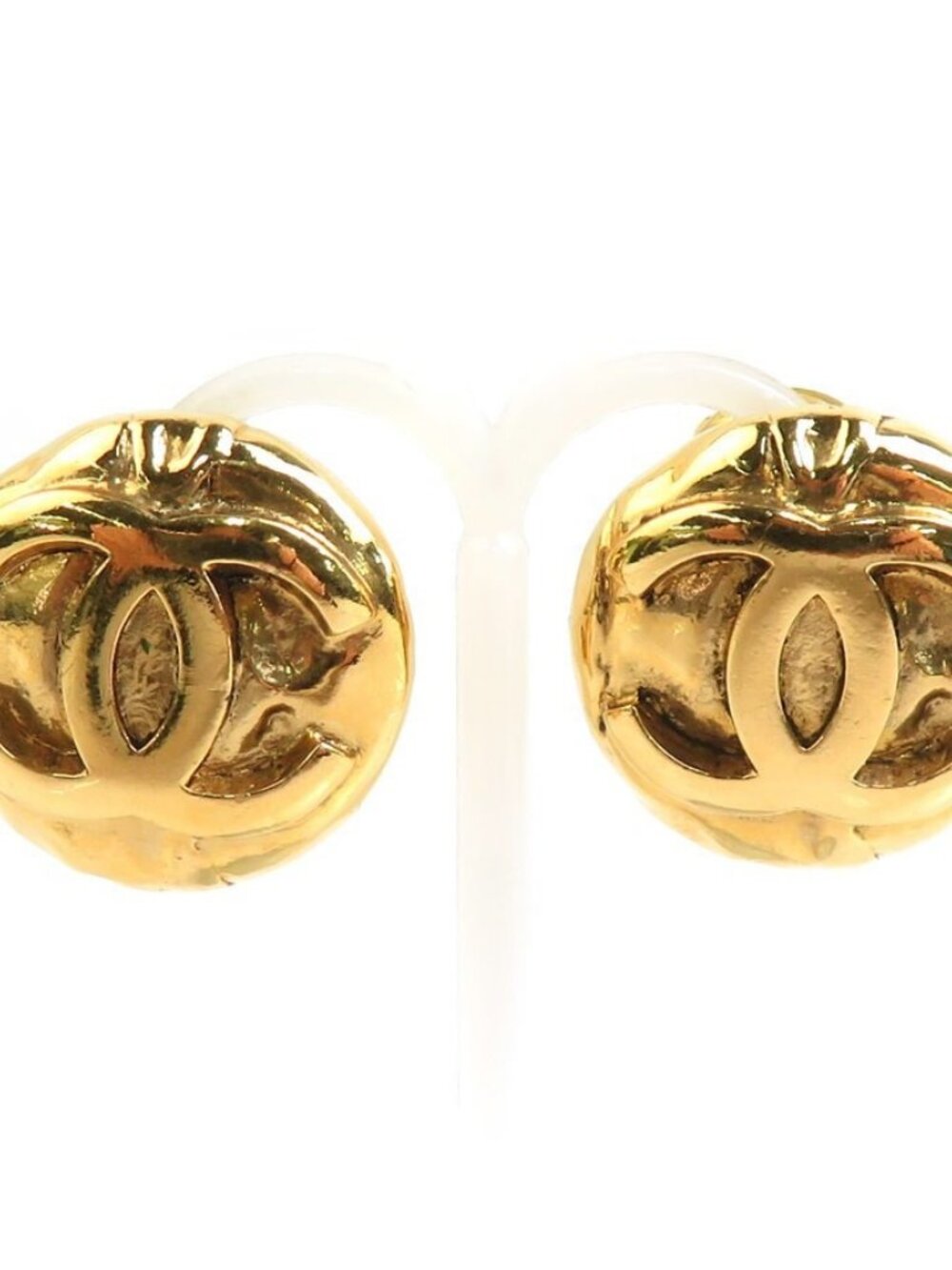 CHANEL Vintage CC Logo Clip on Earrings Gold Metal - Picture 2 of 7